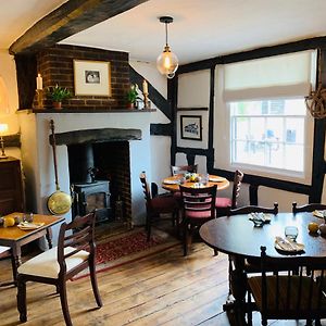 The Swan Inn