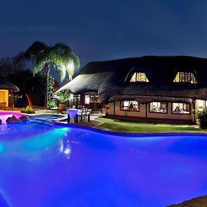 Cest Si Bon Hotel
